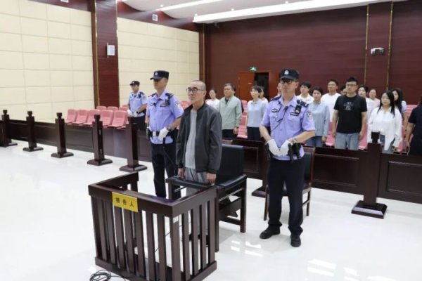 配先查配资 银川市原一级巡视员马爱平受贿、利用影响力受贿案一审宣判